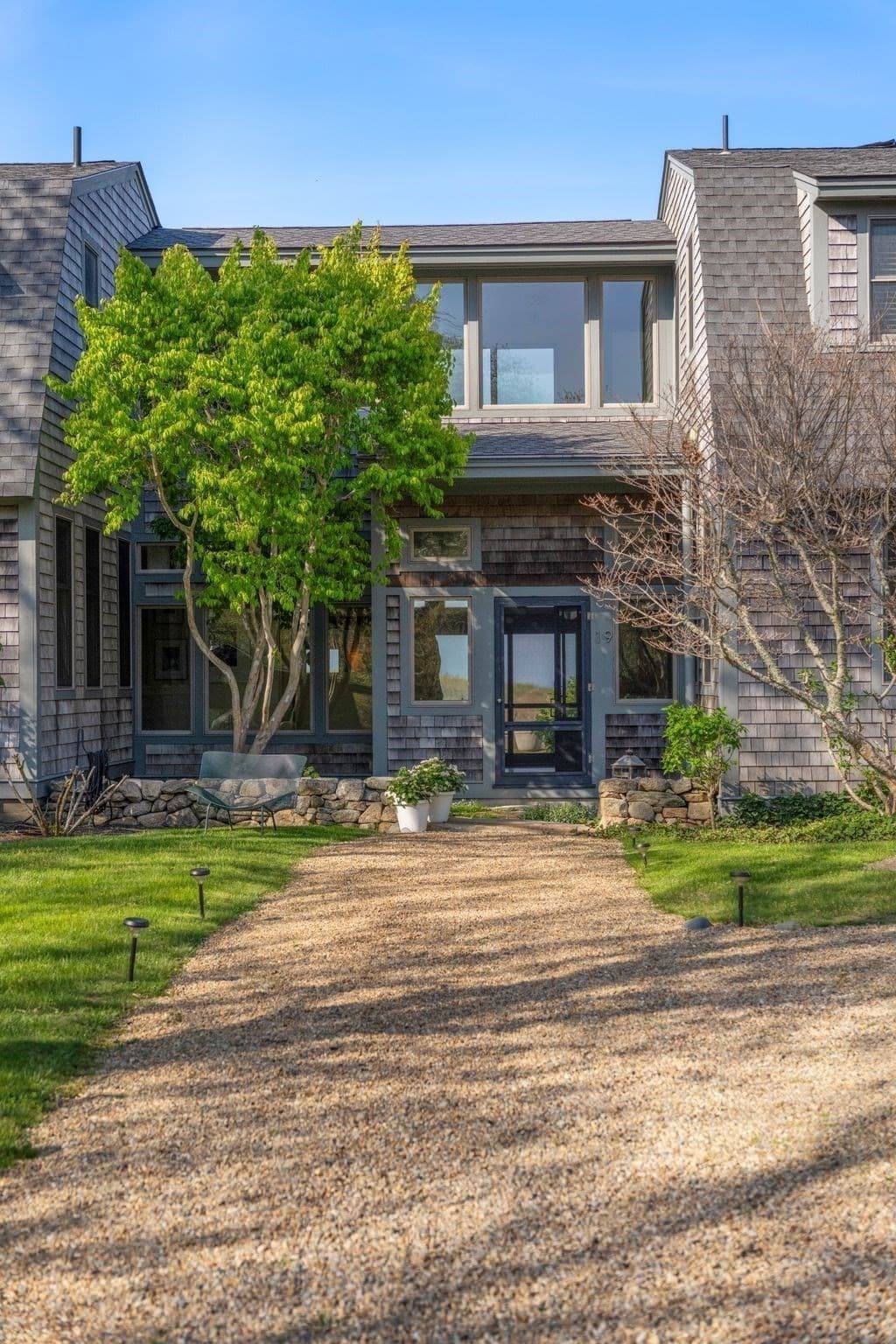 Single Family Residence at 19 Locust Ln, Aquinnah MA 02535, photo 10 of 42