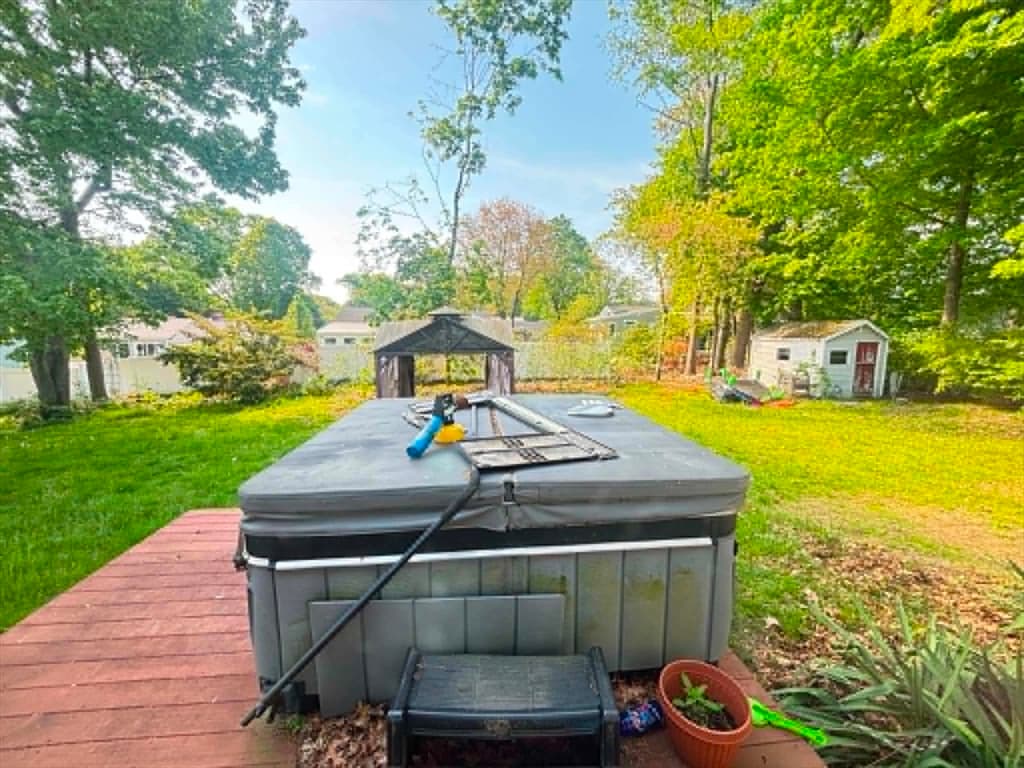 Single Family Residence at 17 Lawn Ave, Lowell MA 01852, photo 8 of 17