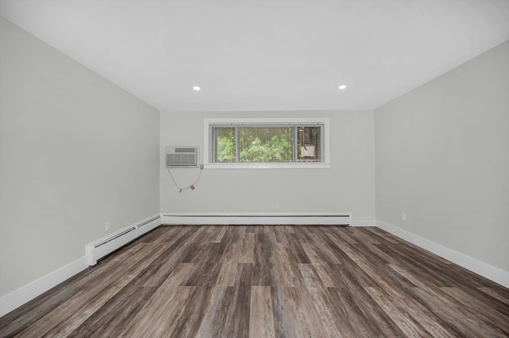 Condominium at 9 Longwood Dr # 1, Andover MA 01810, Andover, photo 18 of 31