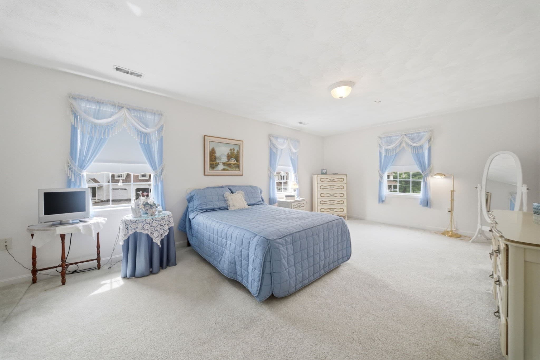 Condominium at 53 River # 505, Billerica MA 01821, photo 17 of 39