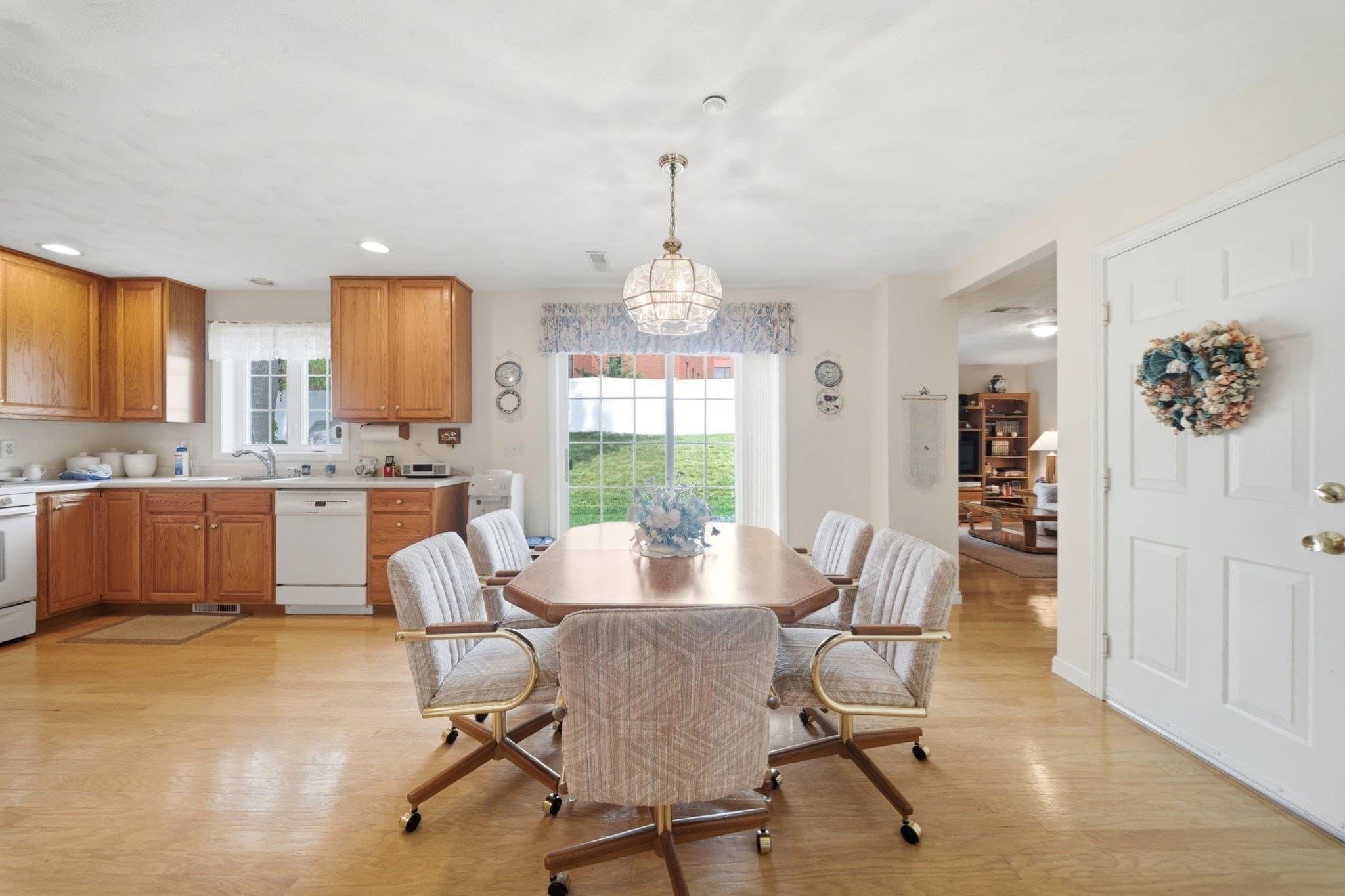 Condominium at 53 River # 505, Billerica MA 01821, photo 8 of 39