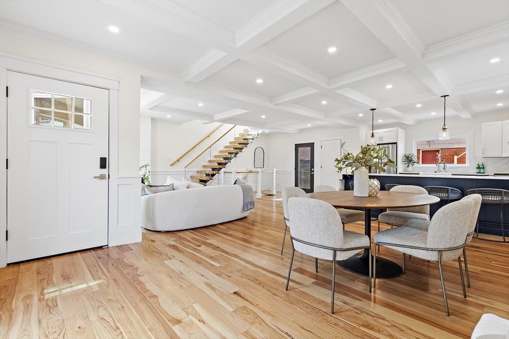 Condominium at 15 Spring Hill Ter # 15, Somerville MA 02143, photo 6 of 40