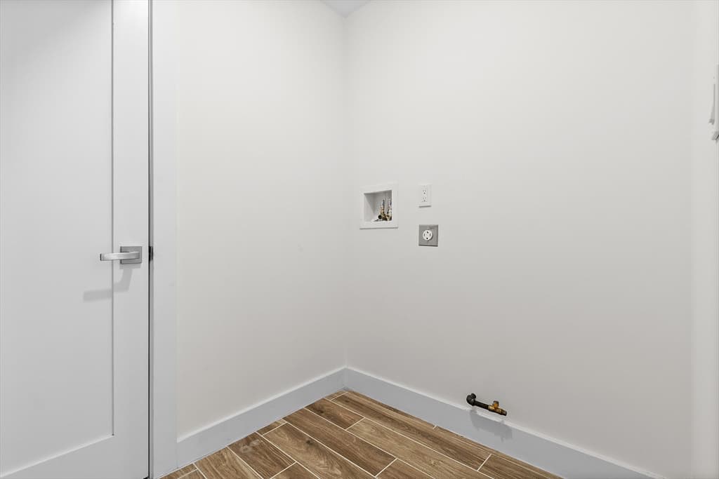 Condominium at 15 Spring Hill Ter # 15, Somerville MA 02143, photo 20 of 40