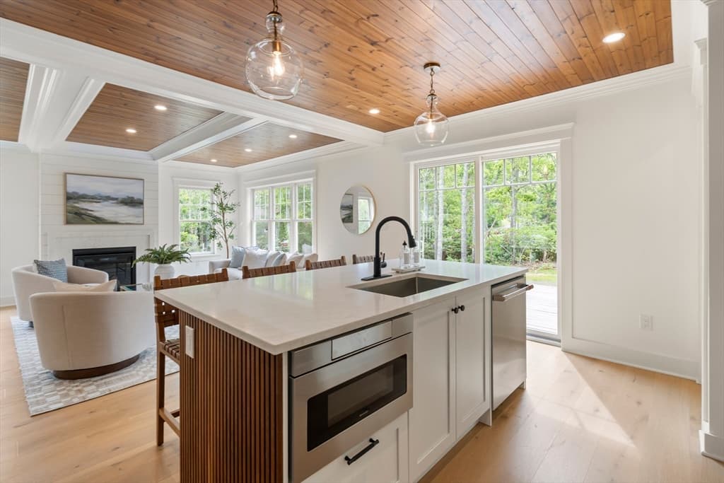 10 Laurel Ln, Sandwich MA 02644 photo 6