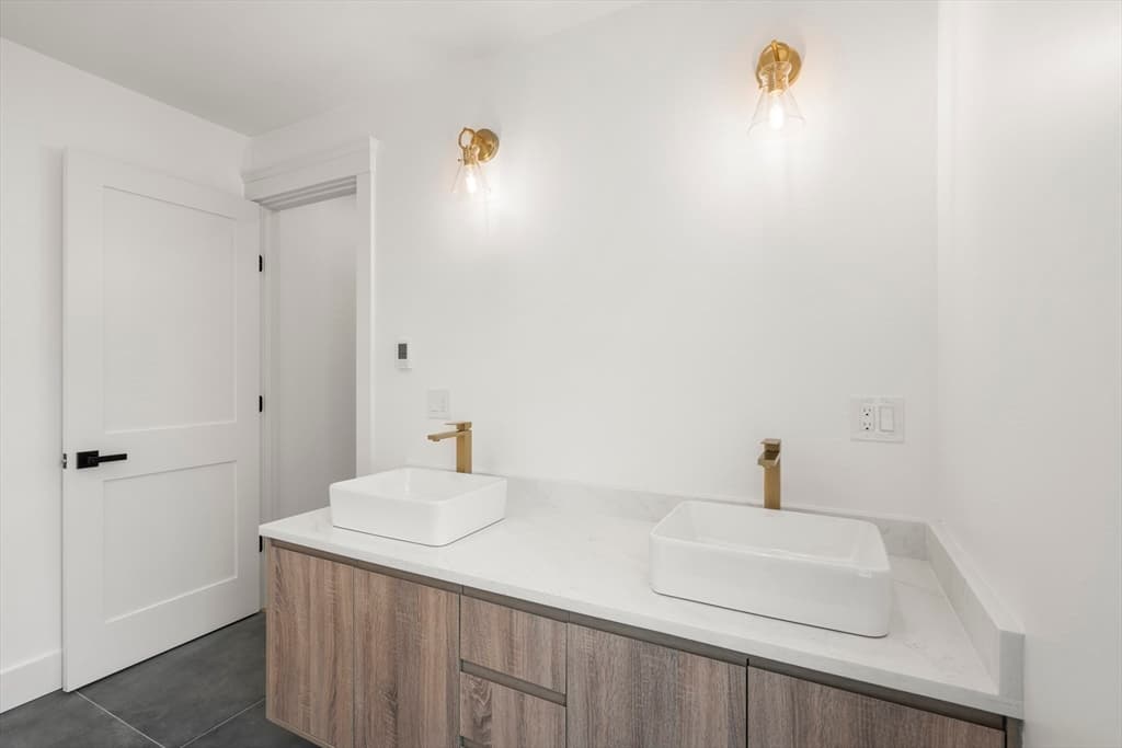10 Laurel Ln, Sandwich MA 02644 photo 16