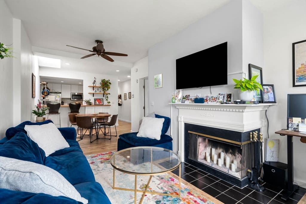 478 Shawmut # 9, Boston MA 02118