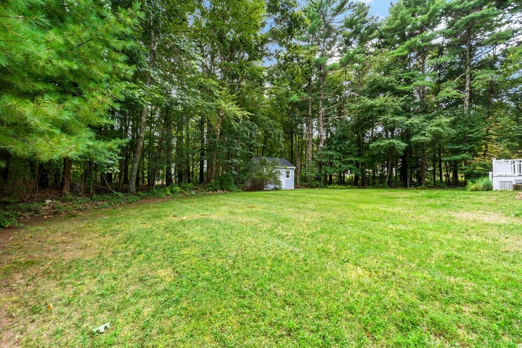 163 Quanapoag Rd, Freetown MA 02717 photo 6