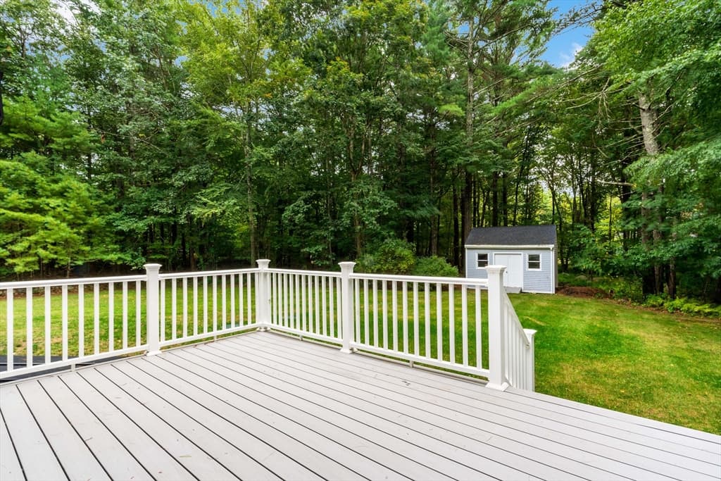 163 Quanapoag Rd, Freetown MA 02717 photo 7