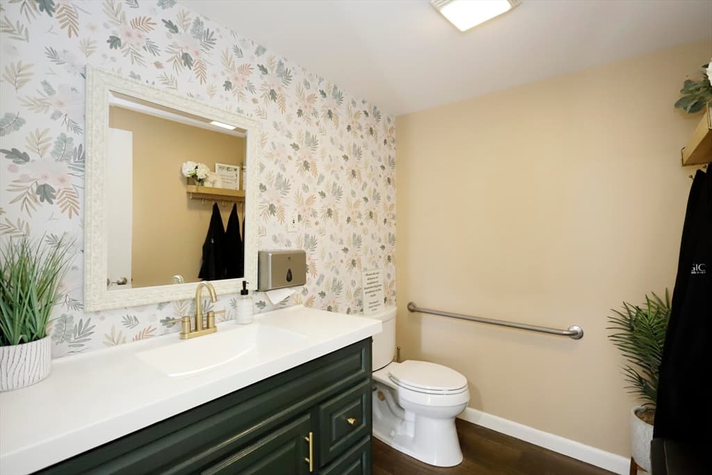 Multi Family at 66 Rockdale Ave, New Bedford MA 02740, New Bedford, photo 30 of 33