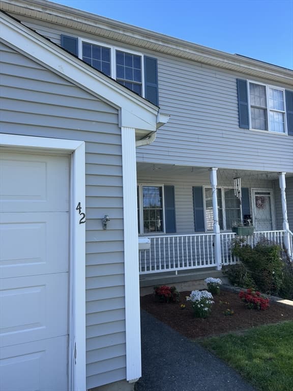 Condominium at 42 Castine St # 1, Worcester MA 01606, photo 4 of 42