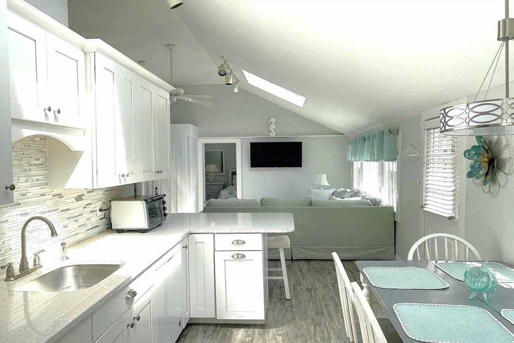 10 Wharf Ave, Mashpee MA 02649 photo 6