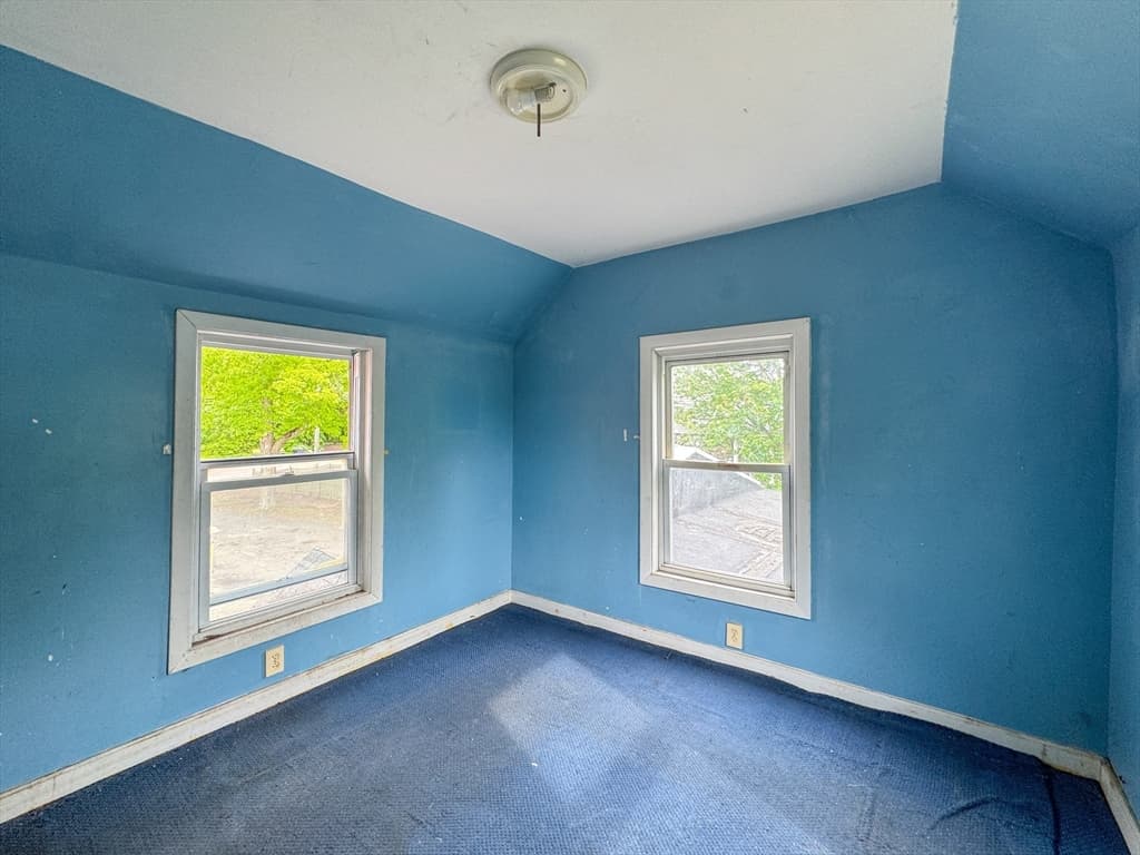 484 S Franklin St, Holbrook MA 02343 photo 22