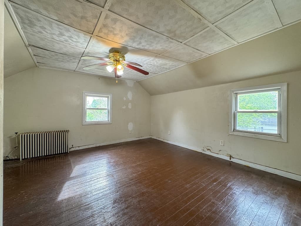 484 S Franklin St, Holbrook MA 02343 photo 18