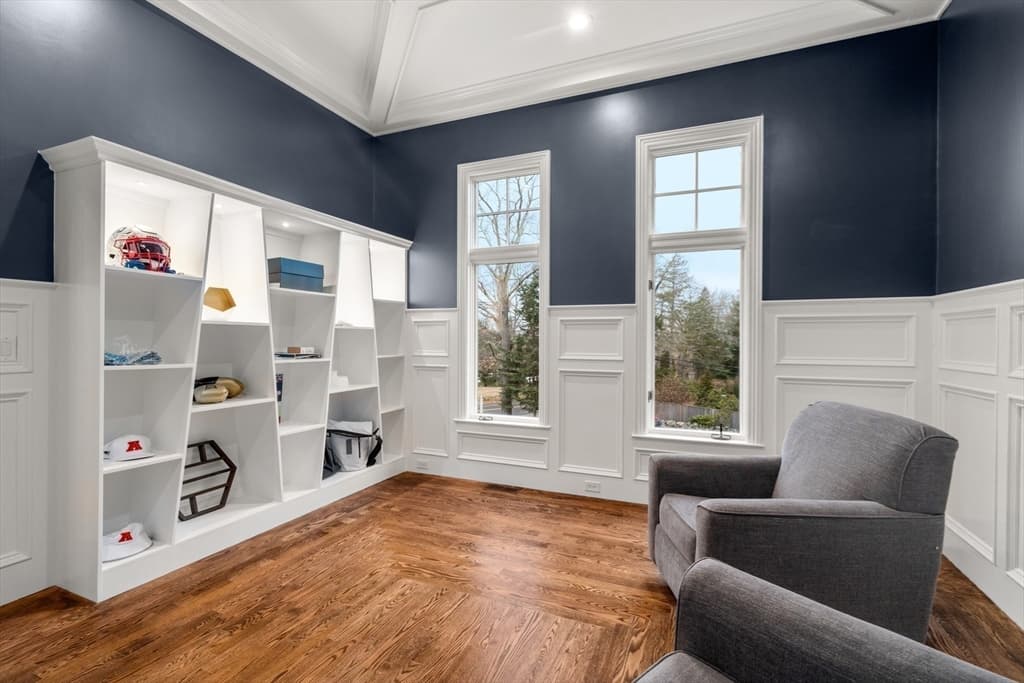 Single Family Residence at 7 Schoolmaster Ln, Dedham MA 02026, Dedham, photo 12 of 26