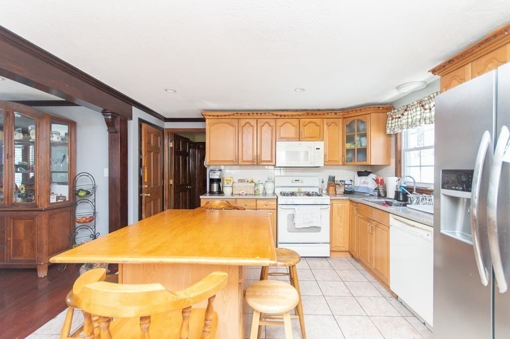 365 Elm St, Bridgewater MA 02324 photo 13