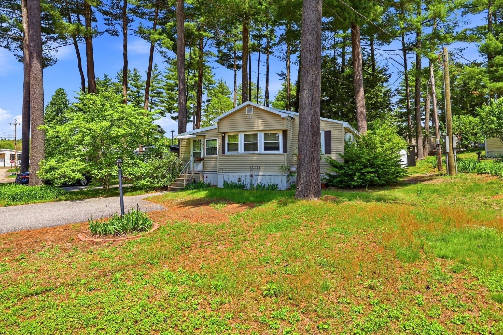 281 Chauncey Walker Street # 86B, Belchertown MA 01007