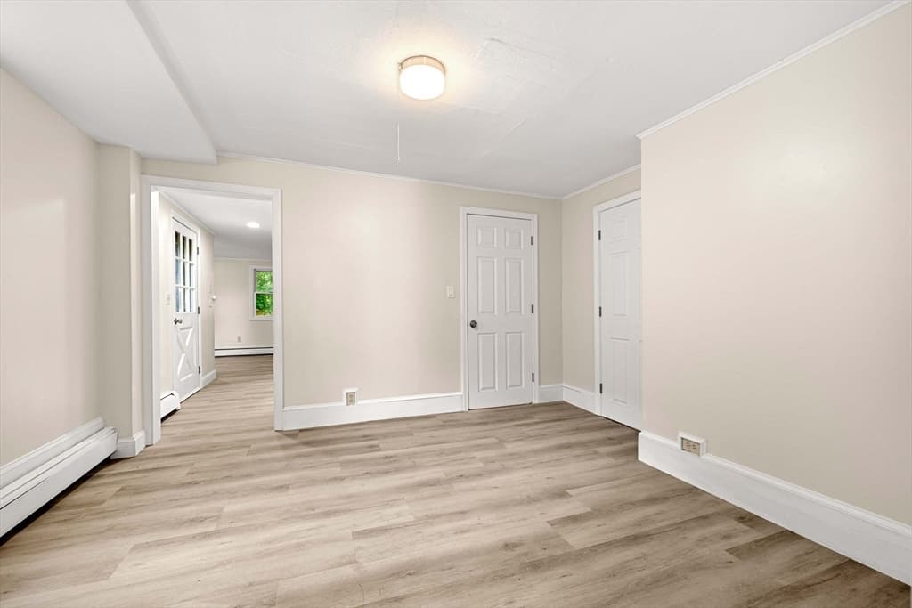 Single Family Residence at 11 Central, Merrimac MA 01860, photo 13 of 36
