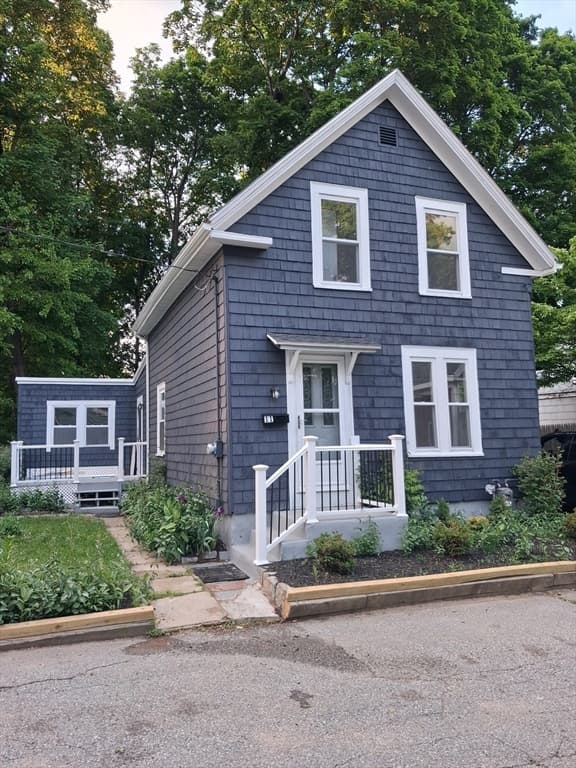 Single Family Residence at 11 Central, Merrimac MA 01860, photo 32 of 36