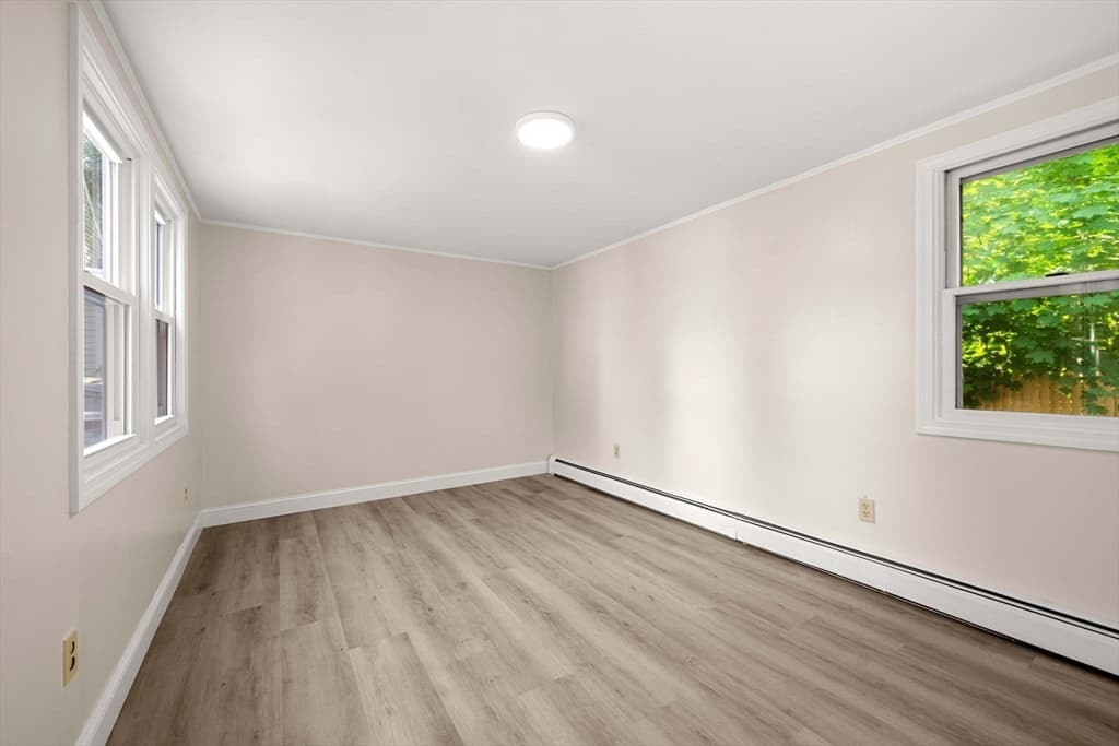 Single Family Residence at 11 Central, Merrimac MA 01860, photo 10 of 36