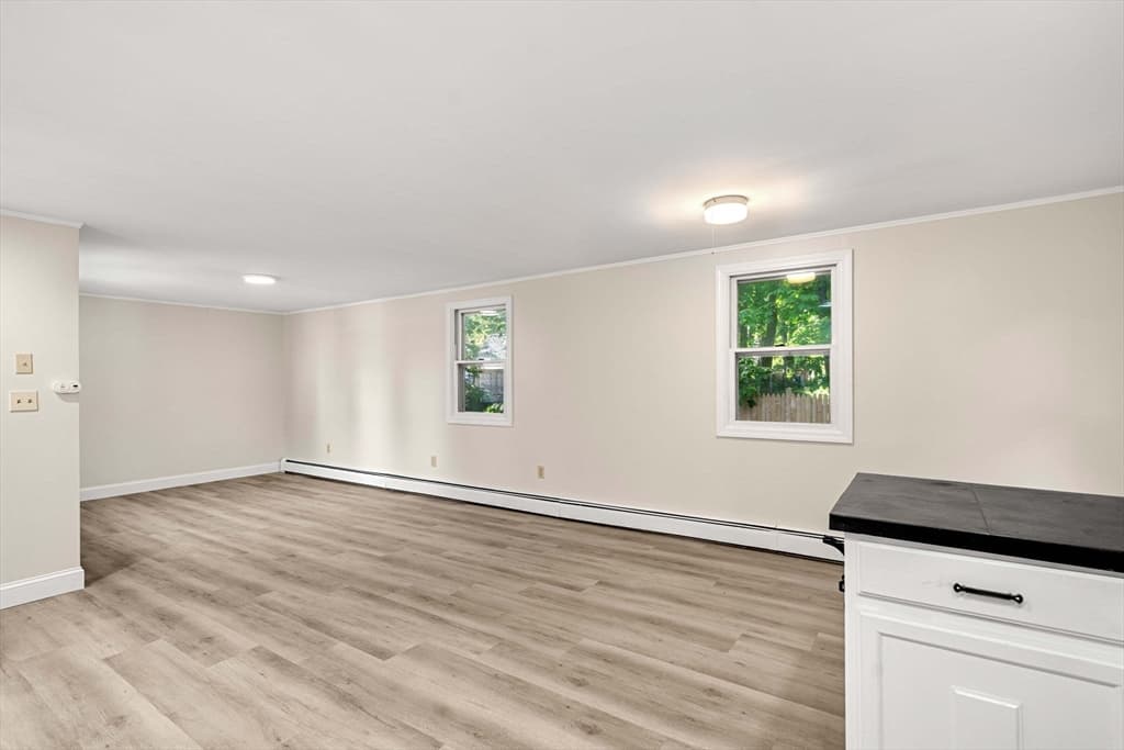 Single Family Residence at 11 Central, Merrimac MA 01860, photo 4 of 36