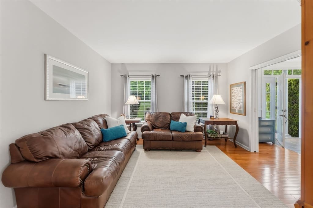 19 Old Farm Rd, Douglas MA 01516 photo 6