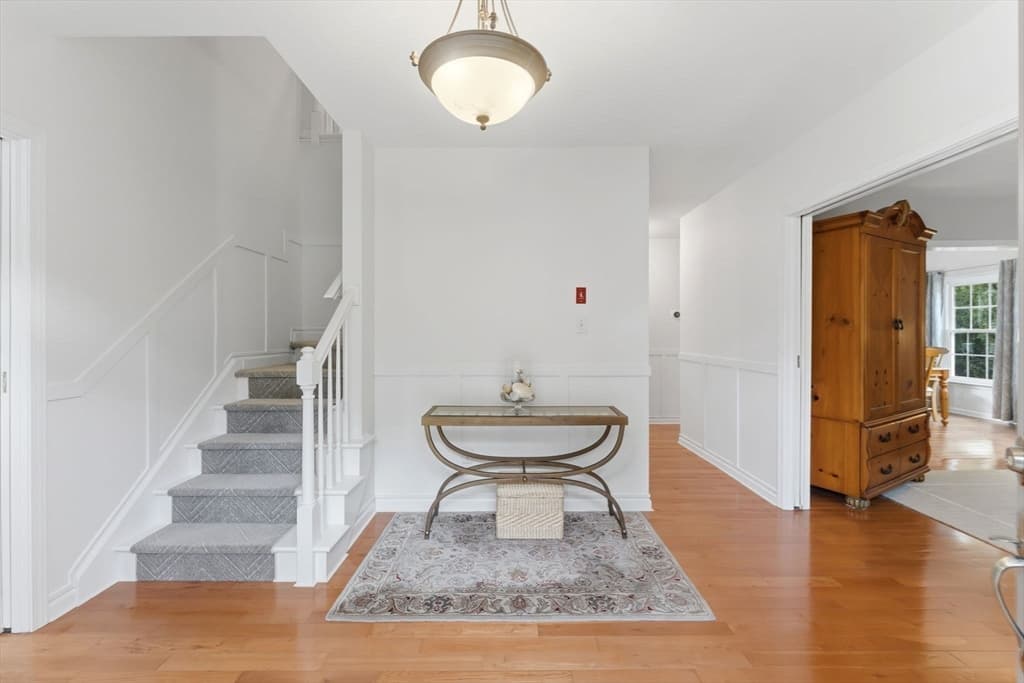 19 Old Farm Rd, Douglas MA 01516 photo 3