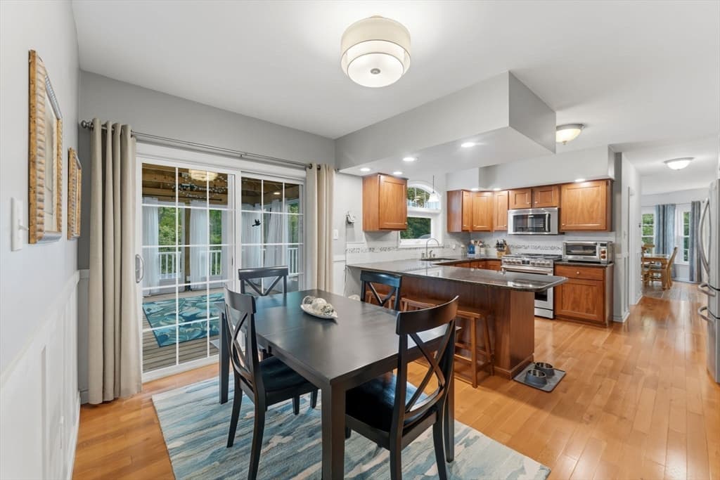 19 Old Farm Rd, Douglas MA 01516 photo 14