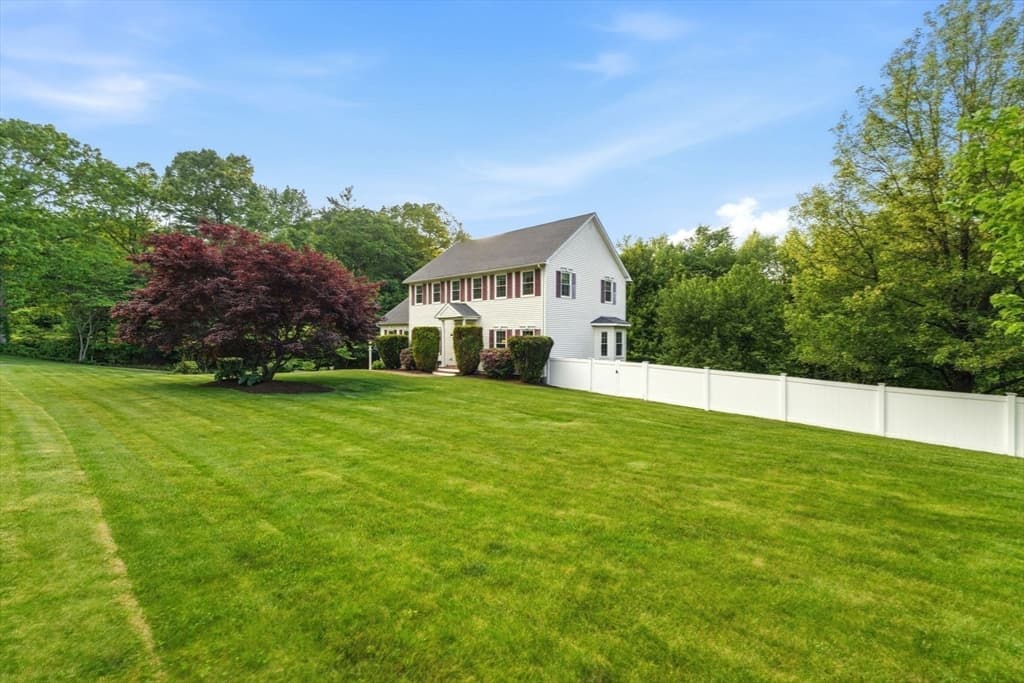 19 Old Farm Rd, Douglas MA 01516 photo 41