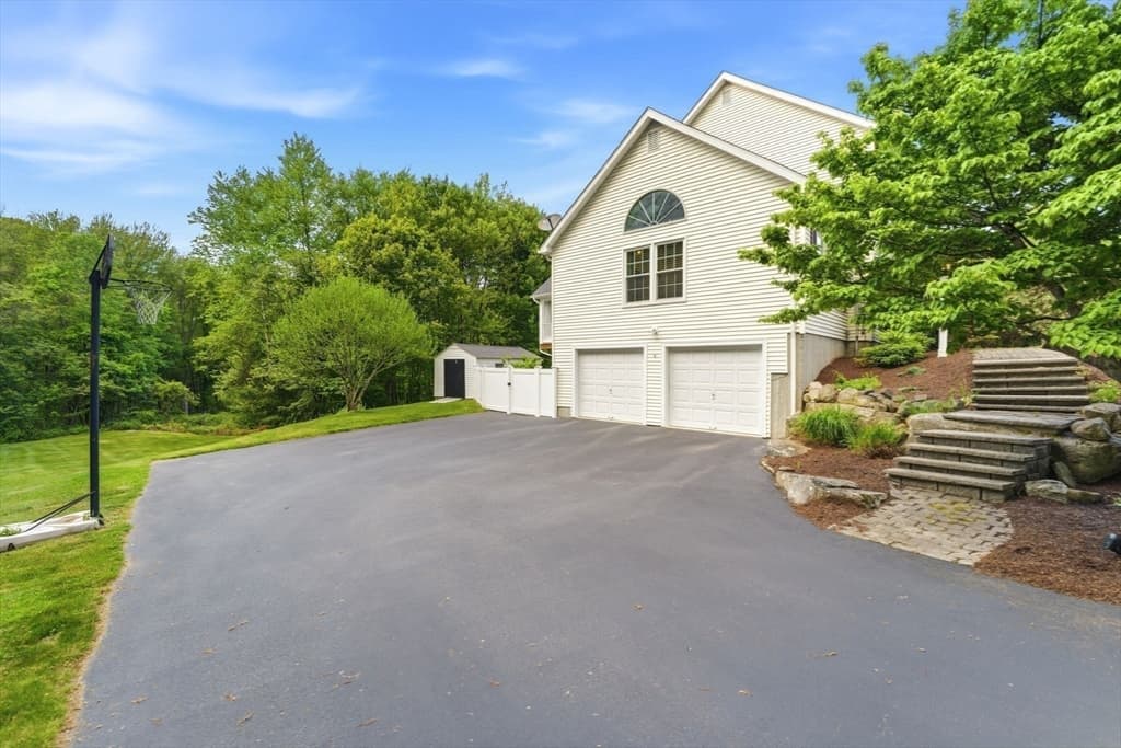 19 Old Farm Rd, Douglas MA 01516 photo 37