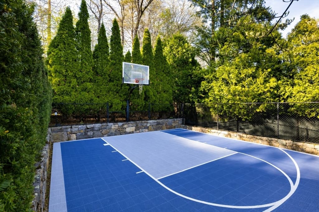 40 Singletree Rd, Brookline MA 02467 photo 19