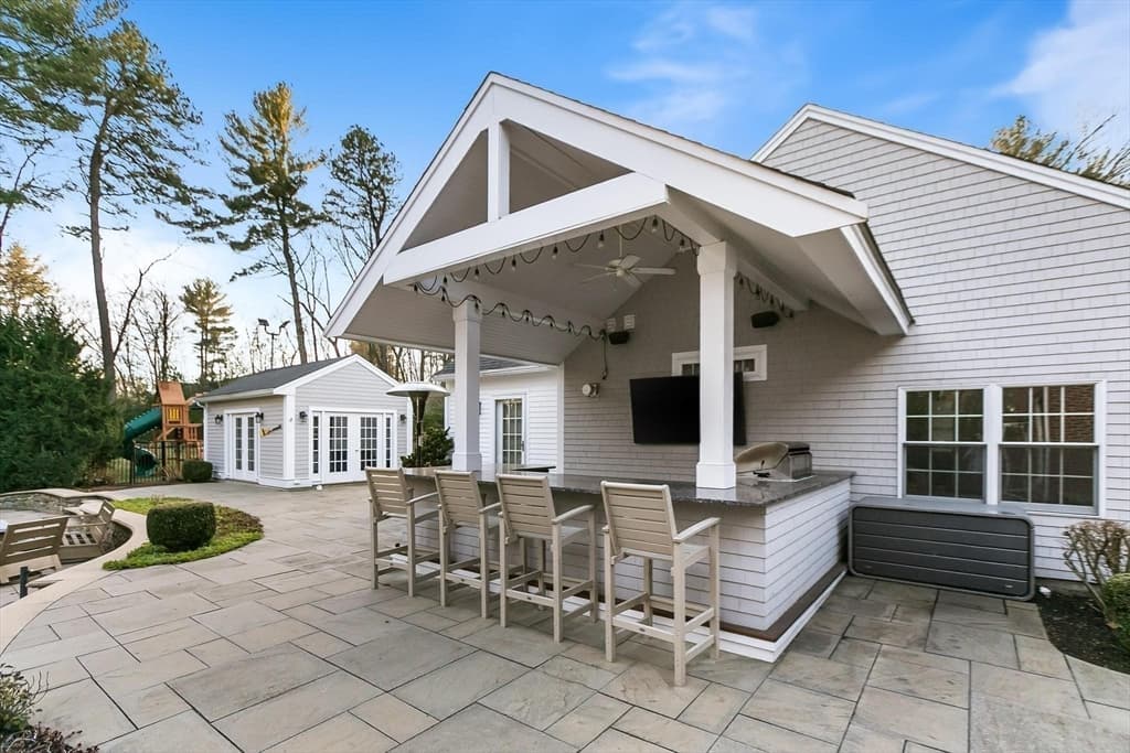 Single Family Residence at 40 Grandview Rd, Chelmsford MA 01824, photo 37 of 42