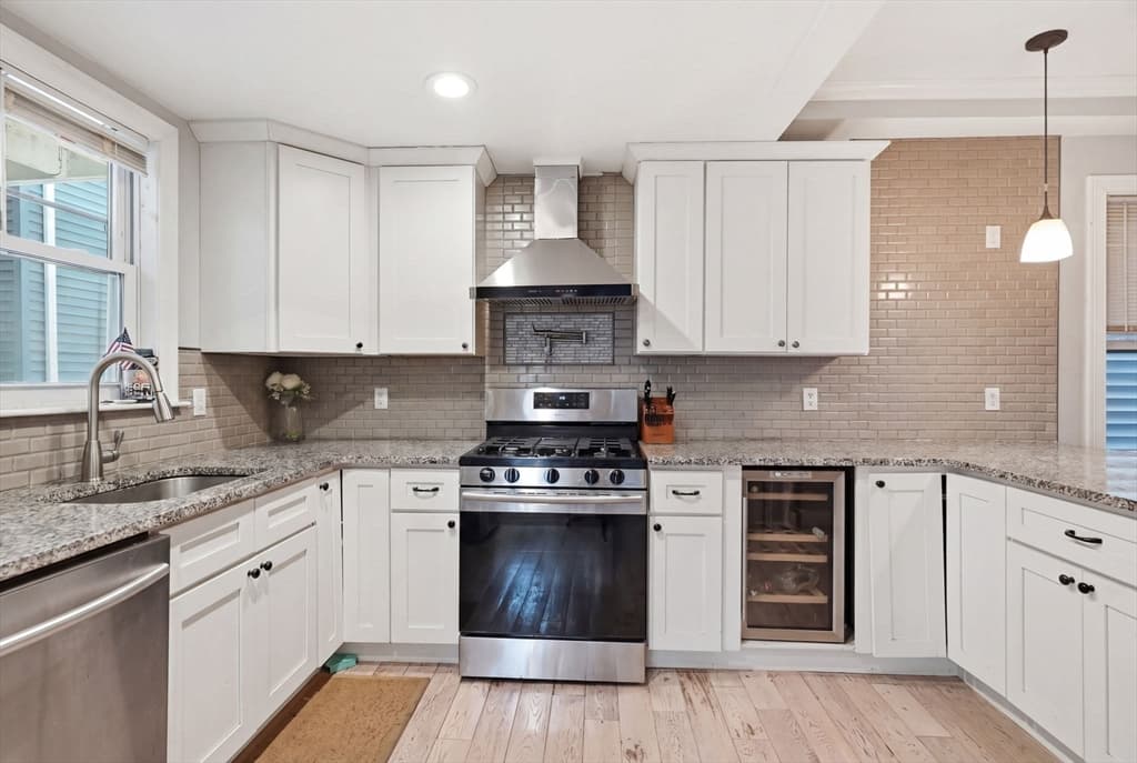 3 Family at 30 Rawson St, Boston MA 02125, Boston, photo 28 of 41