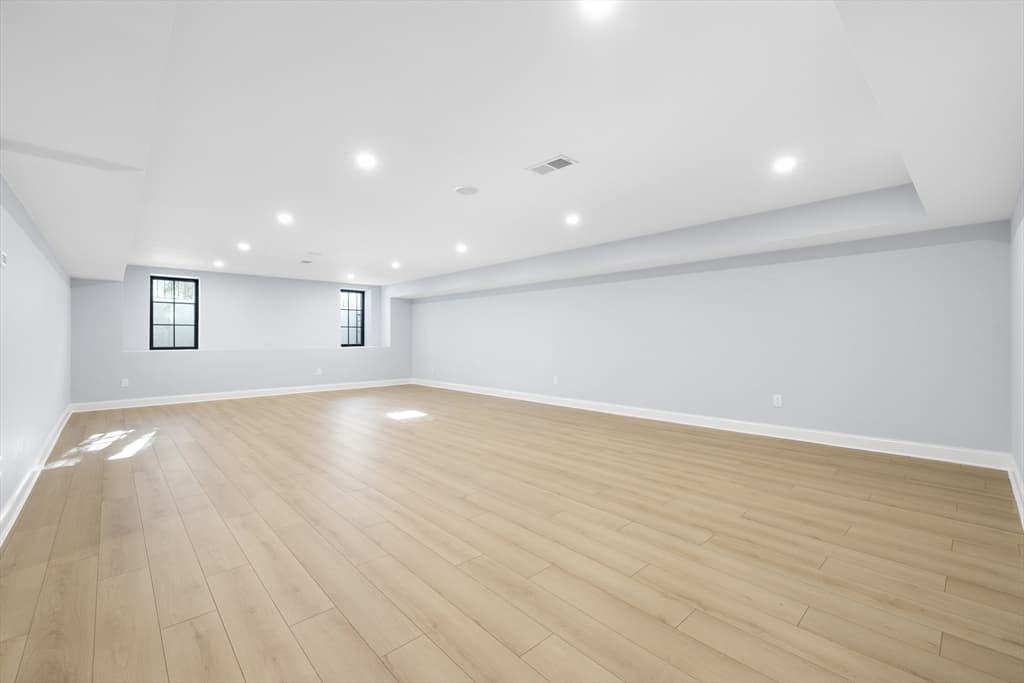 42 Bow Road, Newton MA 02459 photo 27