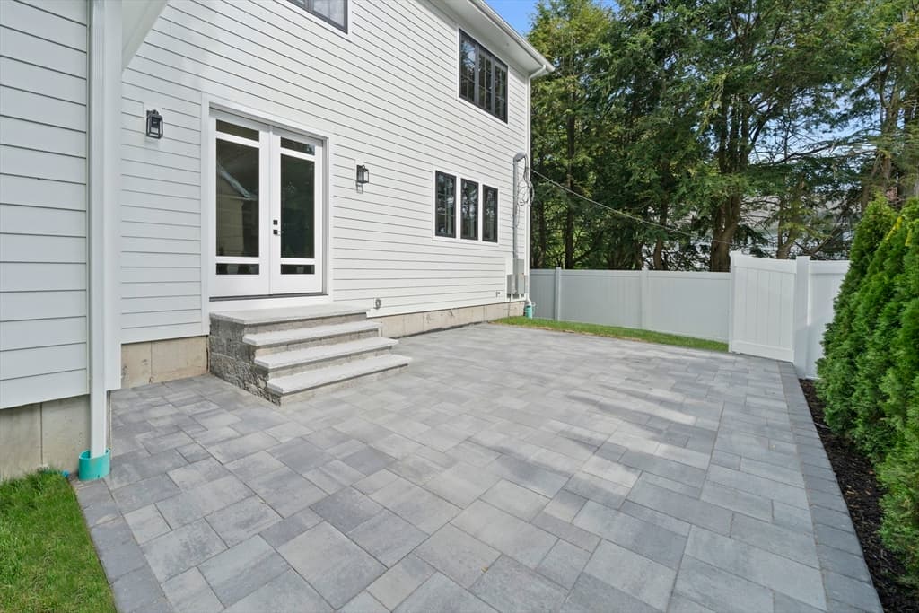 42 Bow Road, Newton MA 02459 photo 29