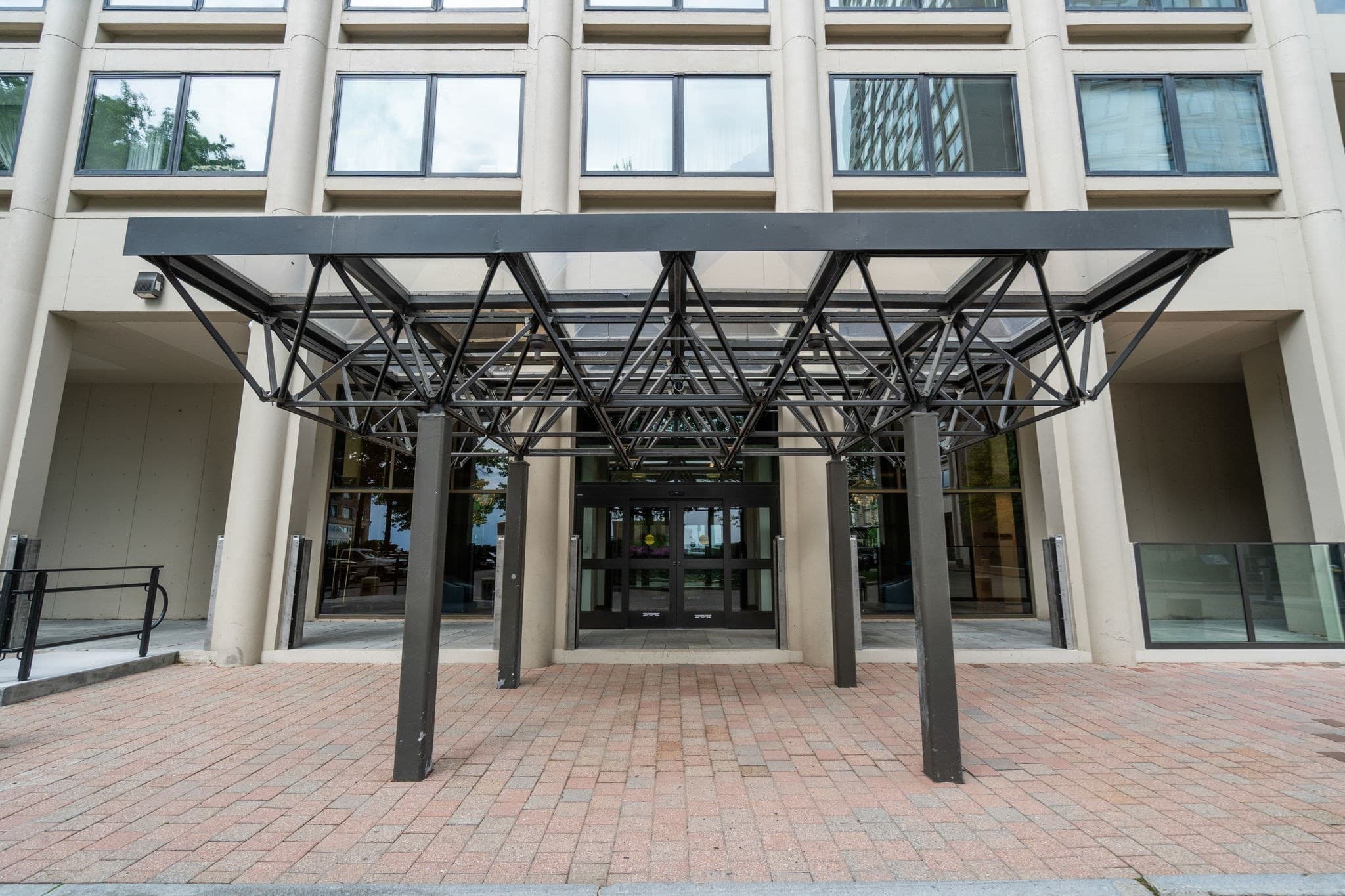 65 East India Row # 6B, Boston MA 02110