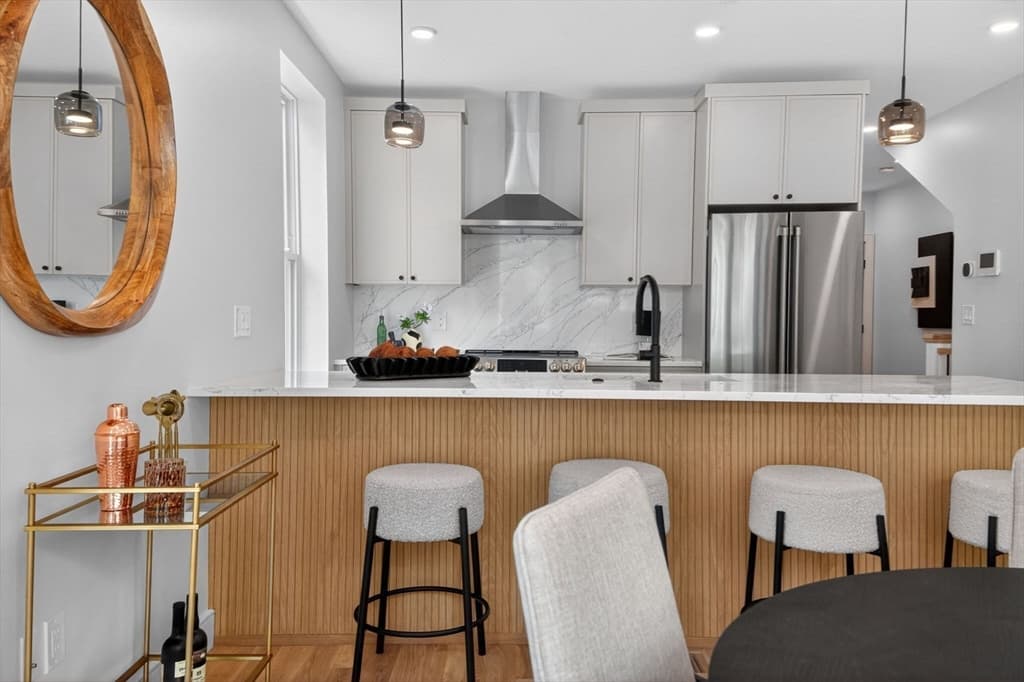 Condominium at 54 Dorset Street # 1, Boston MA 02125, Boston, photo 2 of 32