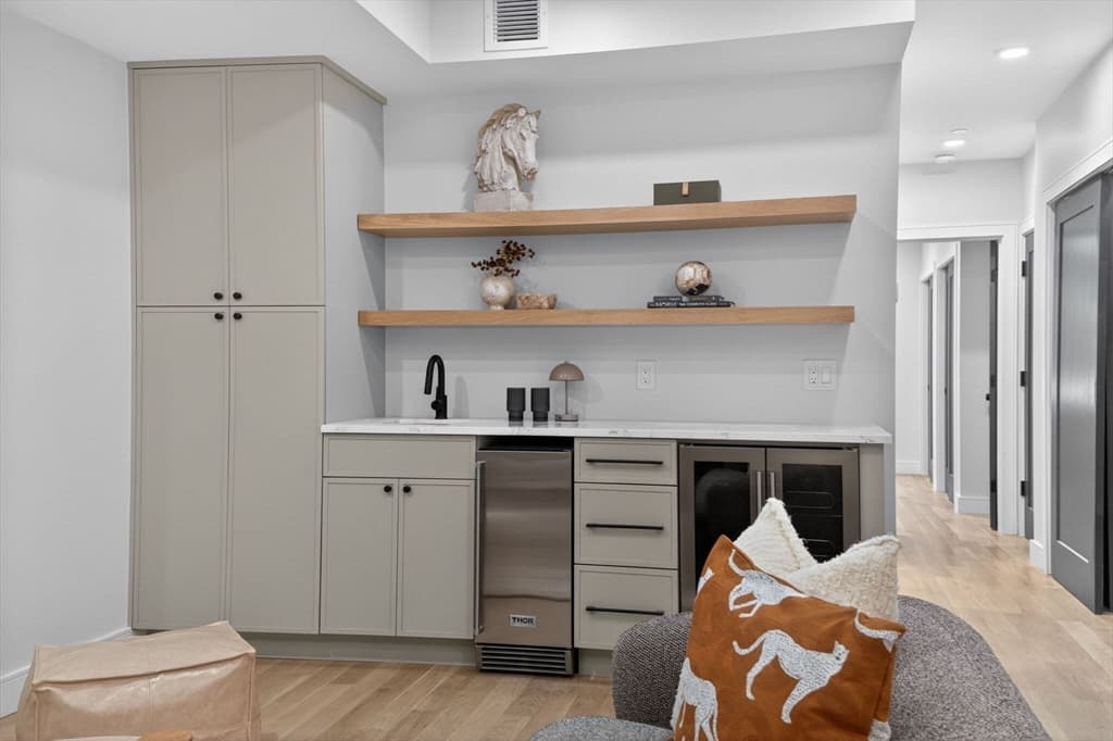 Condominium at 54 Dorset Street # 1, Boston MA 02125, Boston, photo 20 of 32