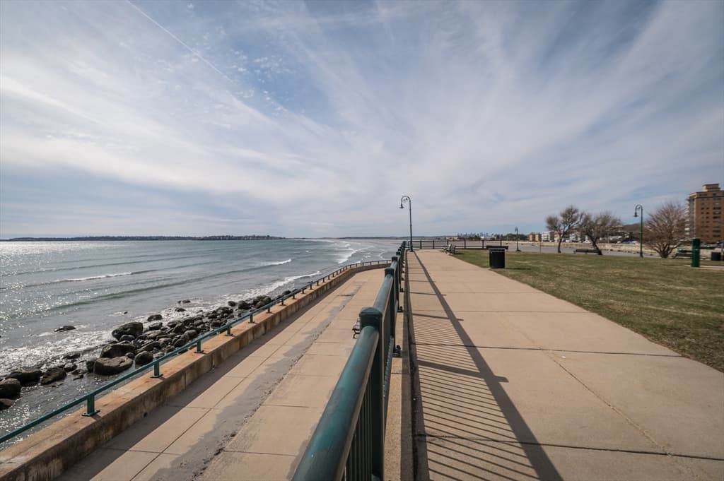 300 Lynn Shore Dr # 410, Lynn MA 01902 photo 13