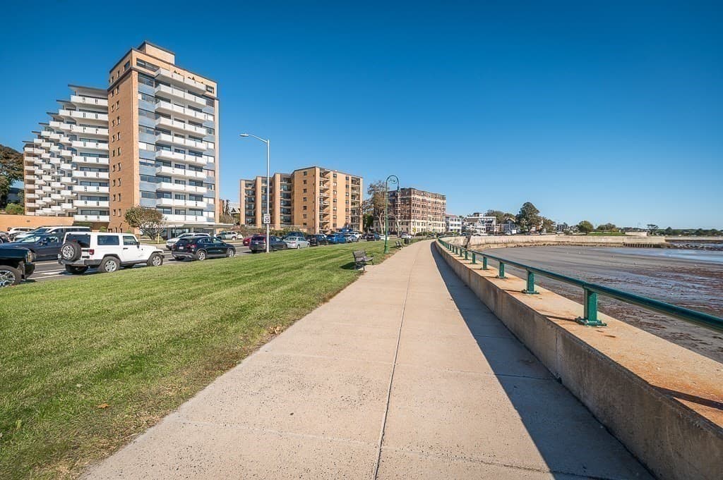 300 Lynn Shore Dr # 410, Lynn MA 01902 photo 9