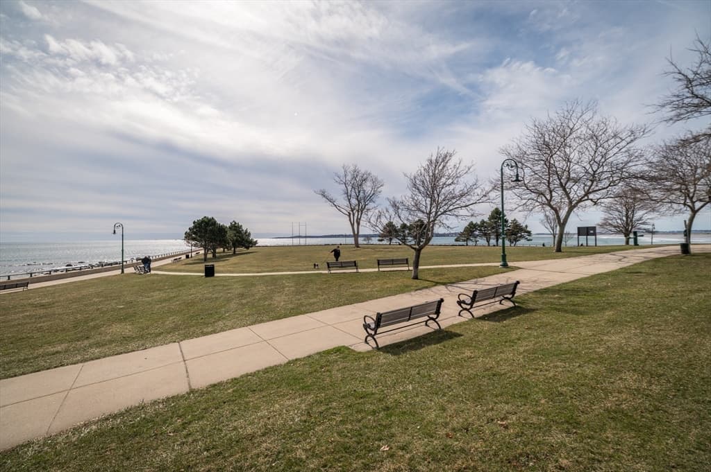 300 Lynn Shore Dr # 410, Lynn MA 01902 photo 33