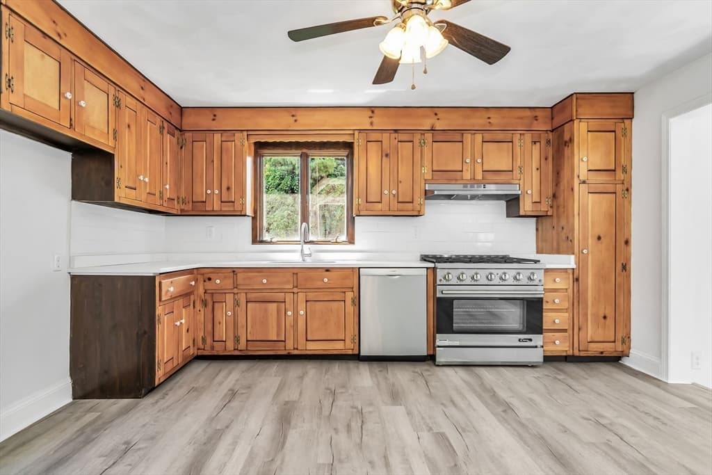 Single Family Residence at 4 Capitol Street, Methuen MA 01844, Methuen, photo 32 of 42