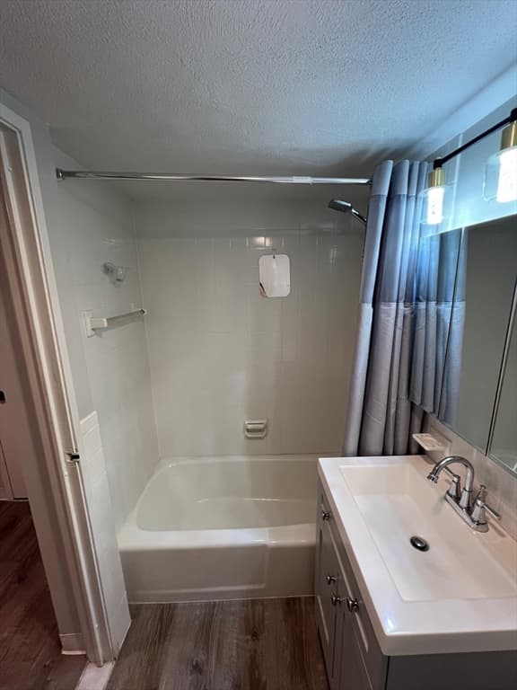 585 Revere Beach Pkwy # 403, Revere MA 02151 photo 15