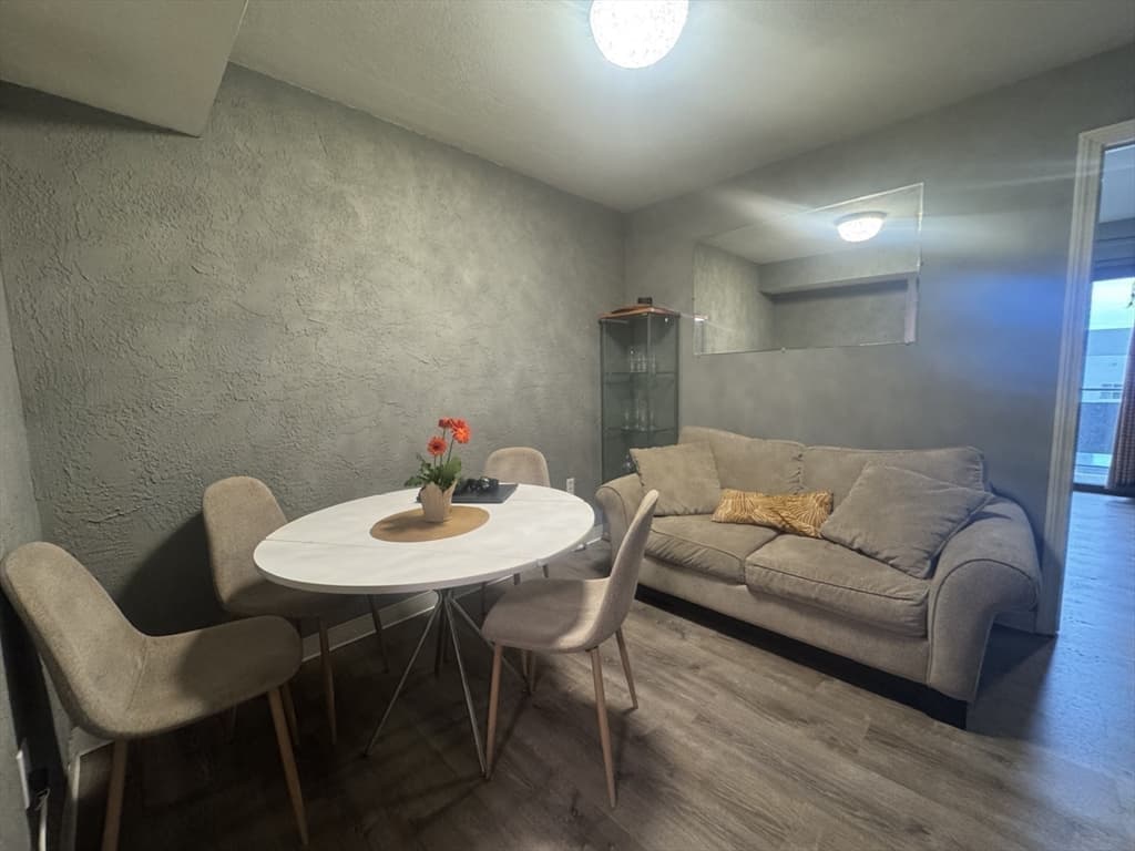 585 Revere Beach Pkwy # 403, Revere MA 02151 photo 11
