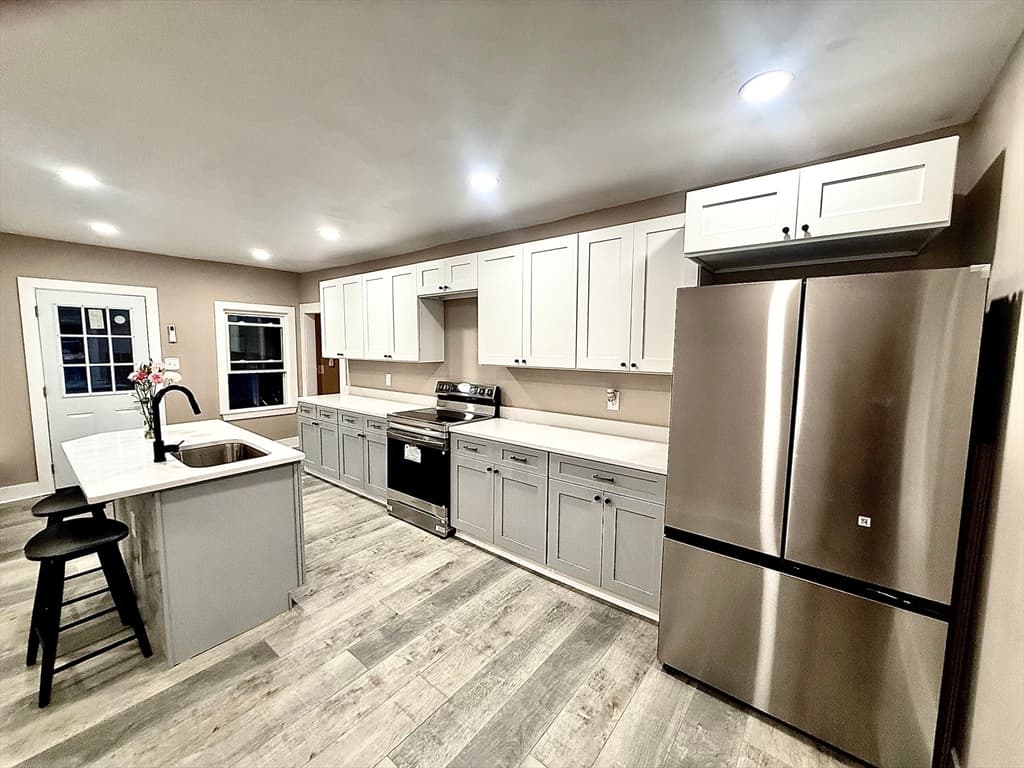 6 Wheelock St, Oxford MA 01540 photo 7