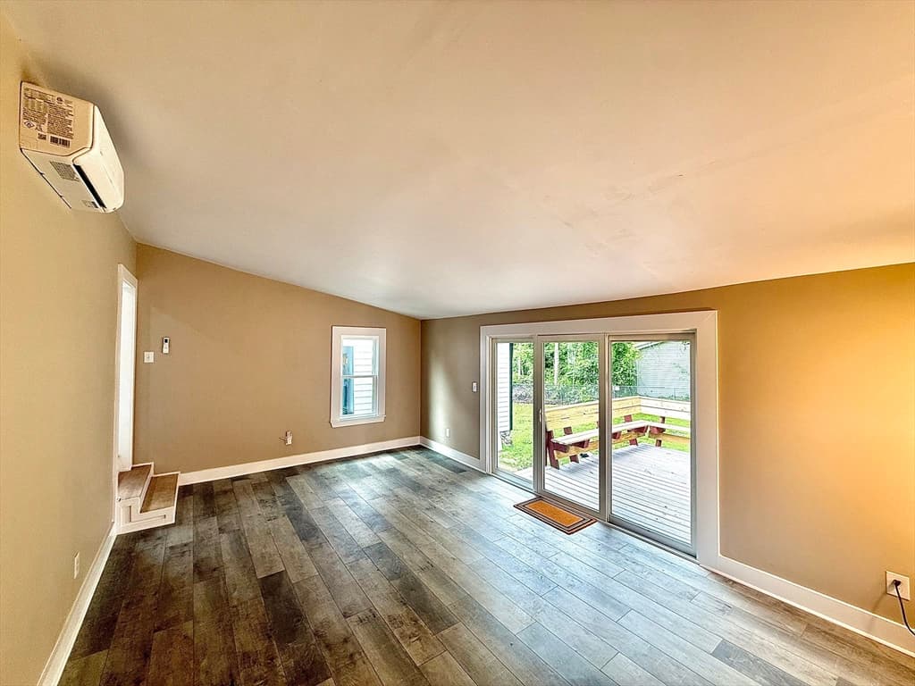 6 Wheelock St, Oxford MA 01540 photo 19