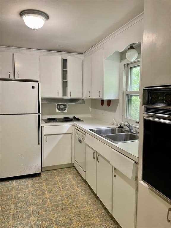 51 Jeffrey Ln, Amherst MA 01002 photo 13