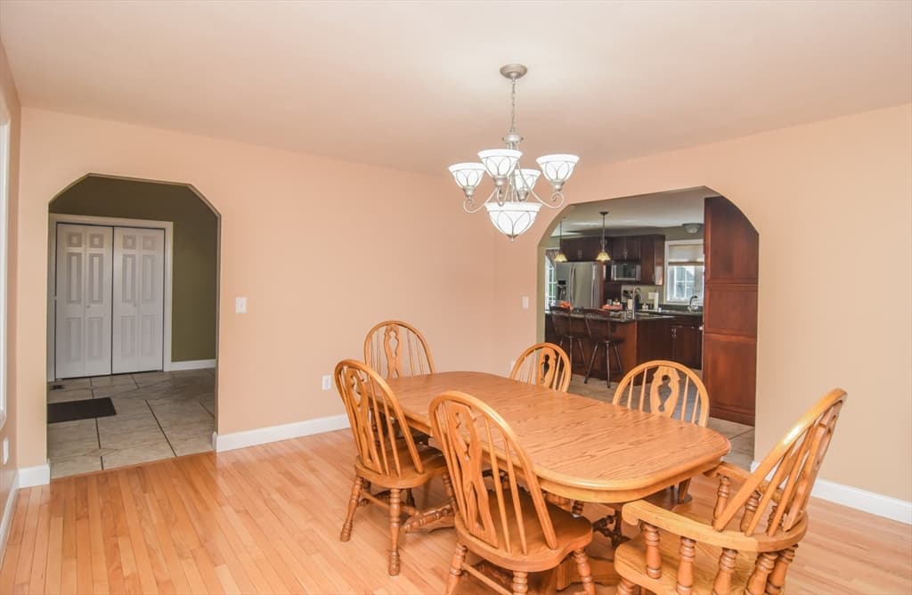 Single Family Residence at 261 Oak St, Methuen MA 01844, Methuen, photo 16 of 34
