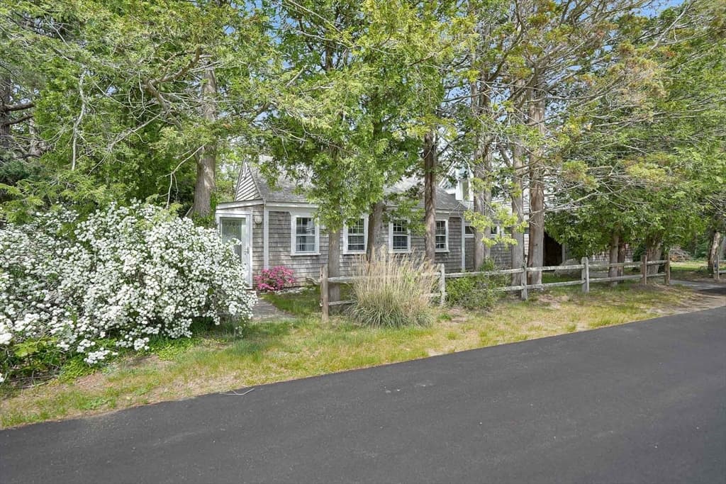 3 Troy Street, Oak Bluffs MA 02557 photo 7