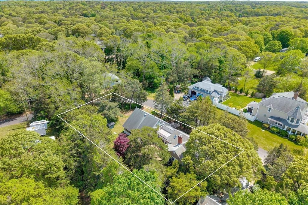 3 Troy Street, Oak Bluffs MA 02557 photo 4