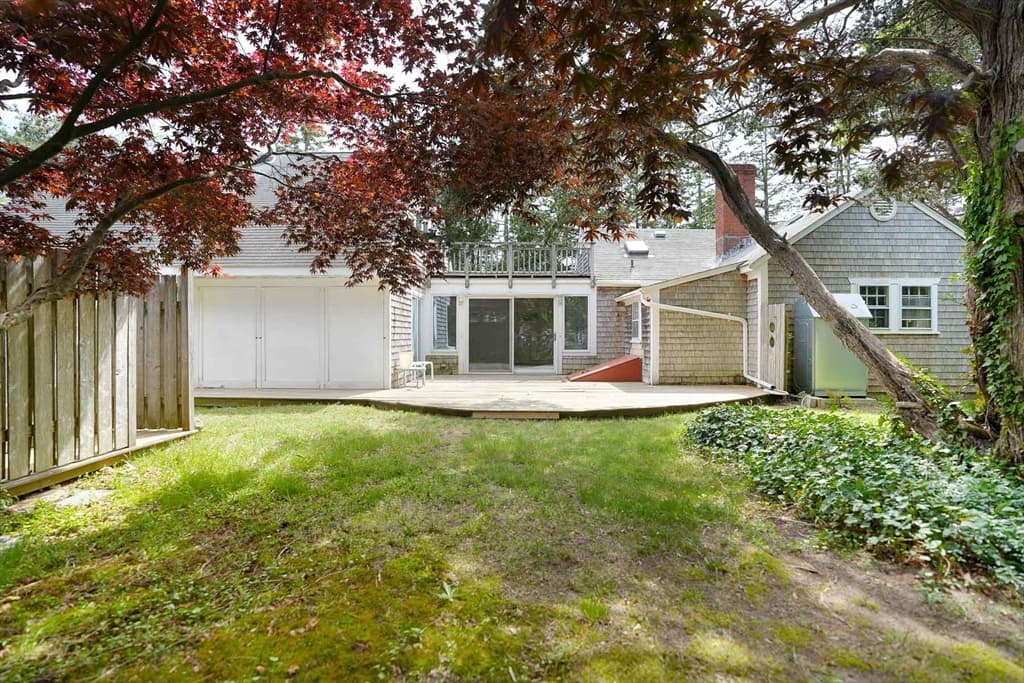 3 Troy Street, Oak Bluffs MA 02557 photo 8